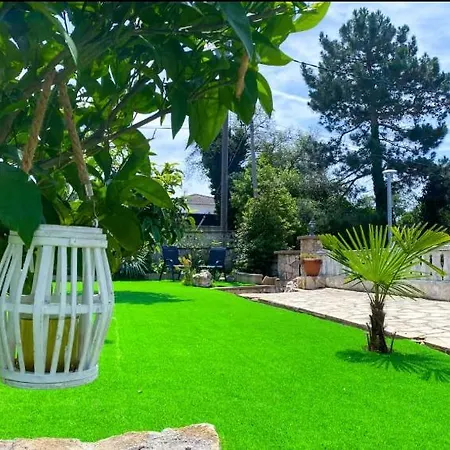 Casa Felic, 6 People, Fireplace And Hottub *