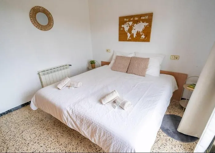 Casa Felic, 6 People, Fireplace And Hottub Lloret de Mar